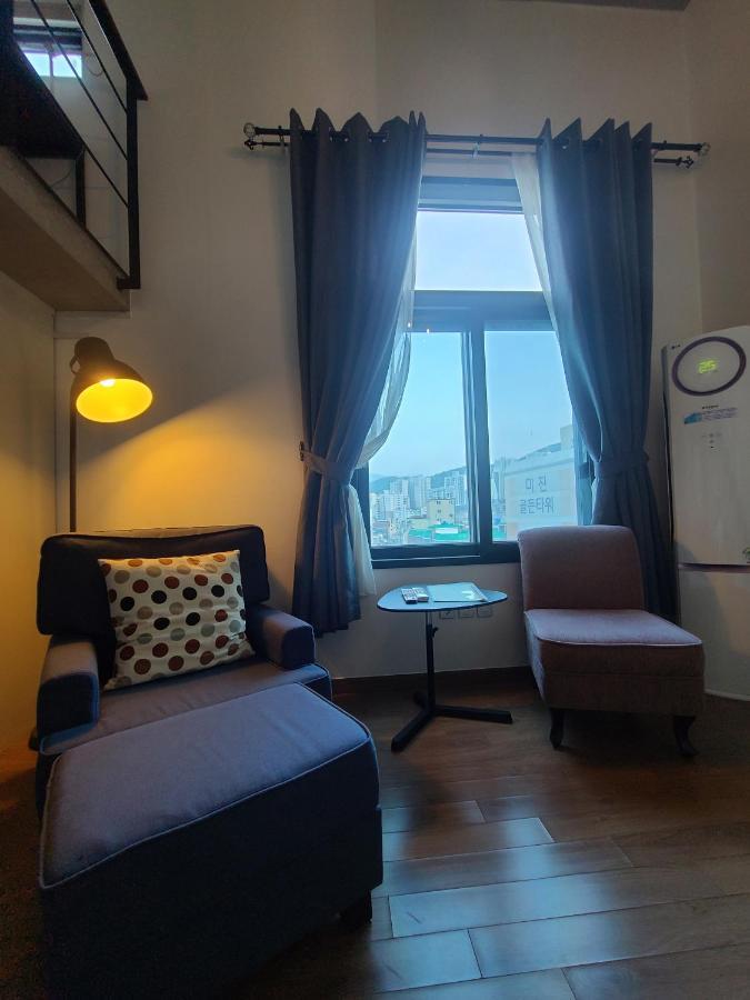 Jinwoo Prestige Hotel Кодже Экстерьер фото