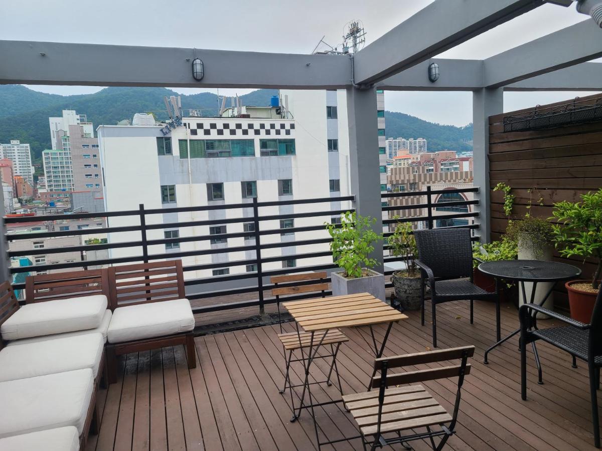 Jinwoo Prestige Hotel Кодже Экстерьер фото
